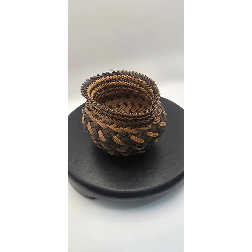 Handcrafted Miniature Woven Basket Two Tone Brown Natural Sawtooth Rim Folk Art
